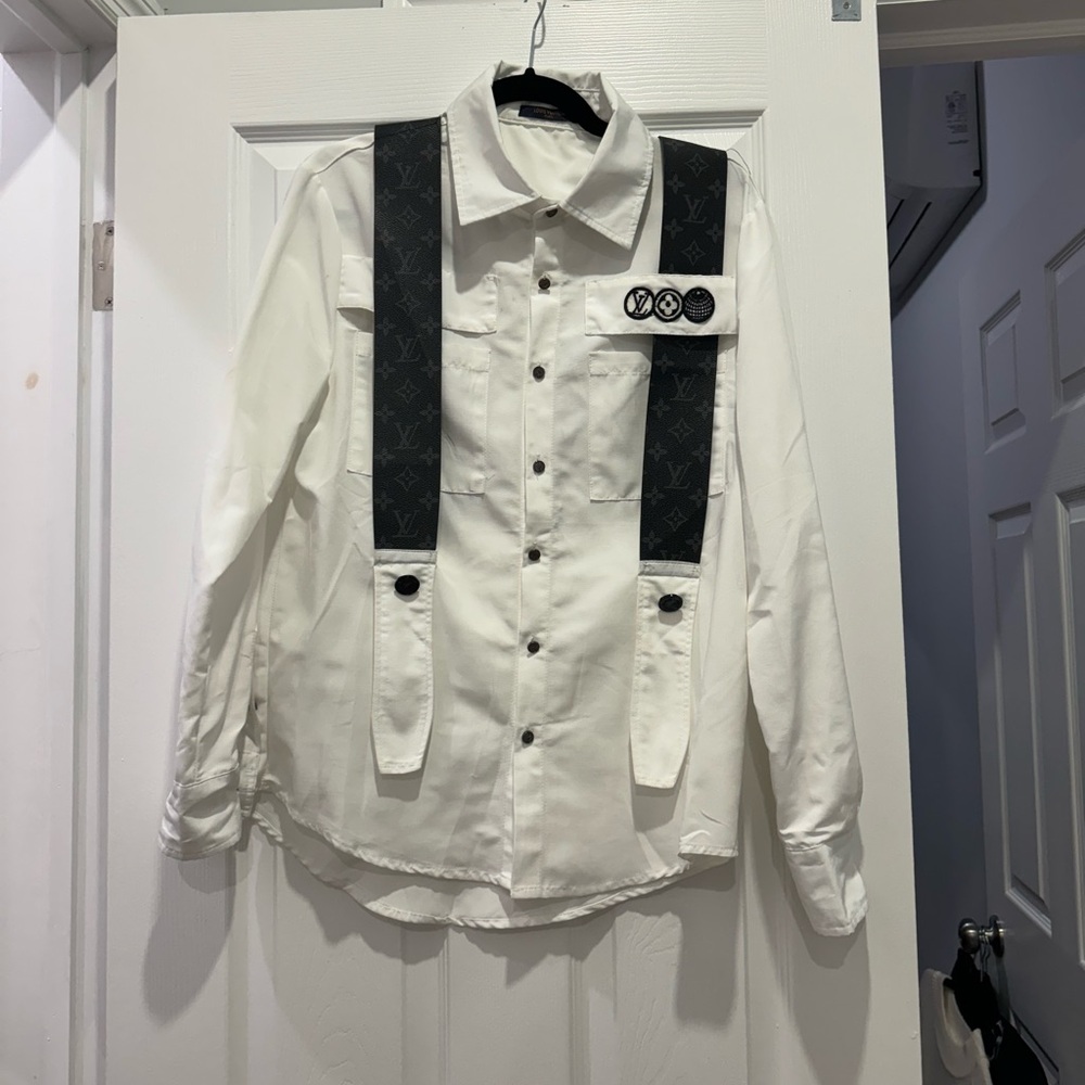 Cute Button Up - image 4